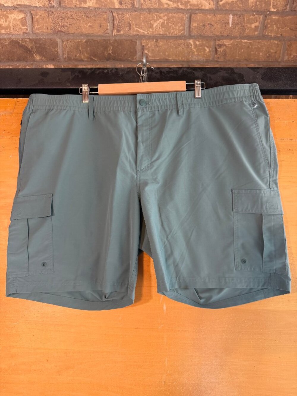 Lands End Men's Green Shorts 3XL (50-52)